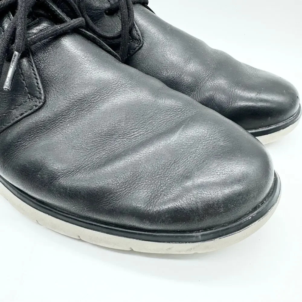 UGG Men's Freamon Grain Leather Lace Up Desert Boots Black 9.5 Business Casual